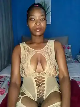 NunuBerry16 online show from February 2025 07:05:01 PM