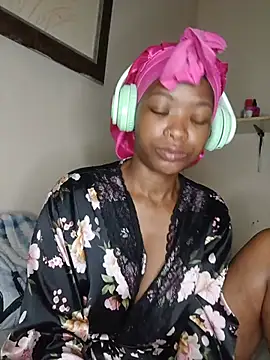 NunuBerry16 online show from July 2026 10:29:02 PM