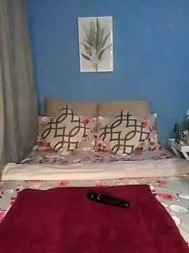 NunuBerry16 online show from February 2025 12:16:01 AM