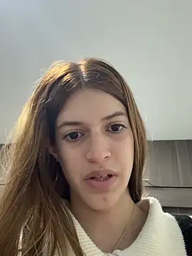 Nora Vennucci online show from July 2026 04:45:02 AM