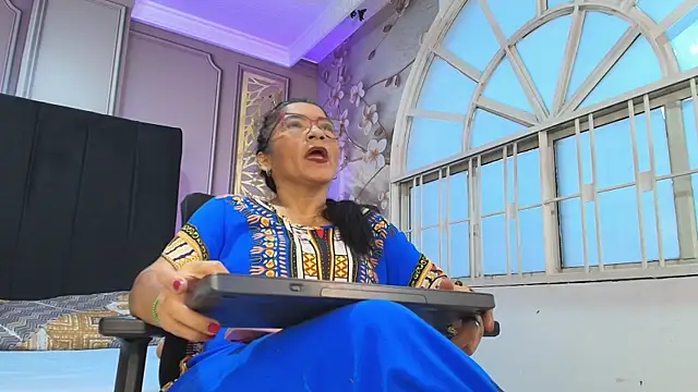 Snapshot of mature_bigass__ chatting on November 2025 11:43:02 AM mature bigass online show from November 2025 11:43:02 AM