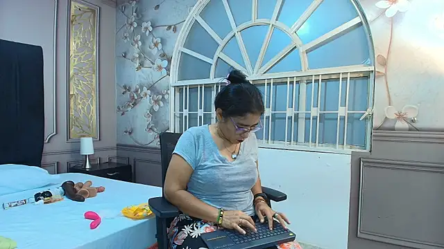 mature bigass   online show from January 2026 12:08:02 PM