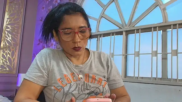 mature bigass   online show from December 2025 11:42:01 AM