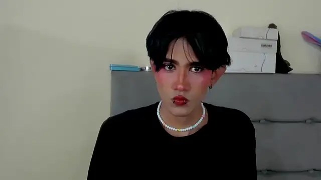 andrew uwu  online show from June 2026 10:42:02 PM
