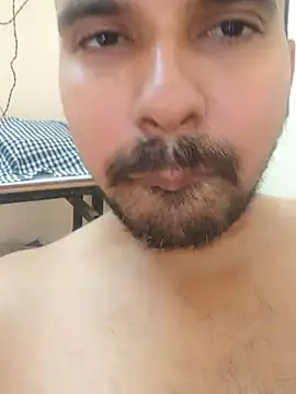 Snapshot of Hotrayyy chatting on December 2024 03:37:01 AM Hotrayyy online show from December 2024 03:37:01 AM