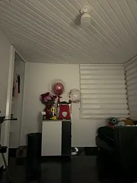 Anily Lovely online show from March 2026 12:12:02 AM