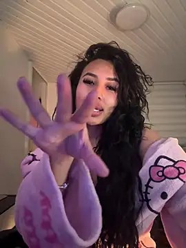 Anily Lovely online show from May 2026 12:06:02 AM