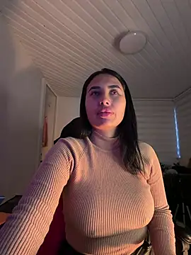 Anily Lovely online show from April 2026 11:00:01 PM