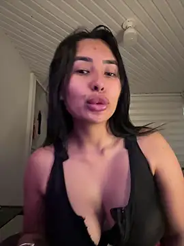 Anily Lovely online show from March 2026 10:54:02 PM