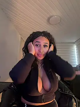 Anily Lovely online show from July 2026 09:43:01 PM
