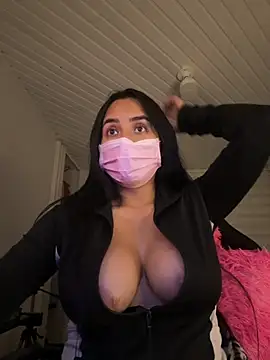 Anily Lovely online show from November 2025 12:22:01 AM