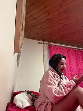 Anily Lovely online show from January 2026 11:00:02 PM