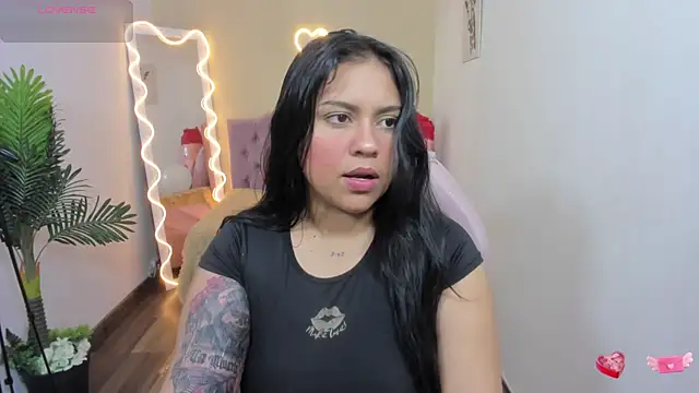 kendra tay online show from February 2025 03:40:01 AM