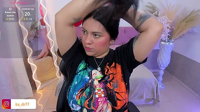 kendra tay online show from March 2026 03:45:01 AM