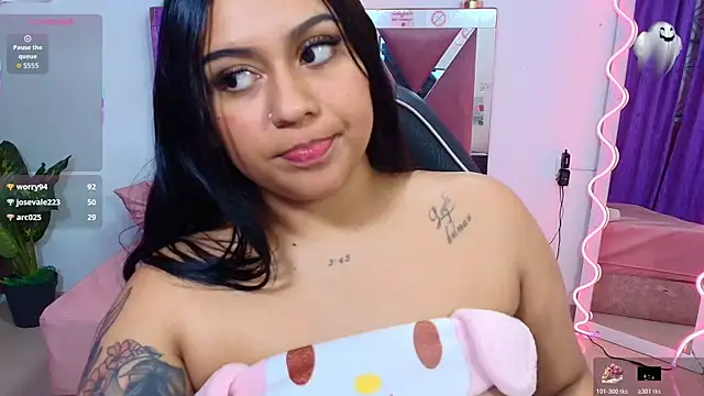 kendra tay online show from October 2025 03:41:01 PM