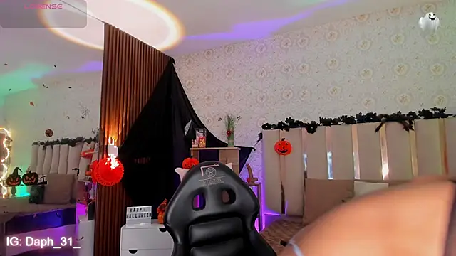 Snapshot of Daphnne_tay chatting on October 2025 03:29:02 AM Daphnne tay online show from October 2025 03:29:02 AM