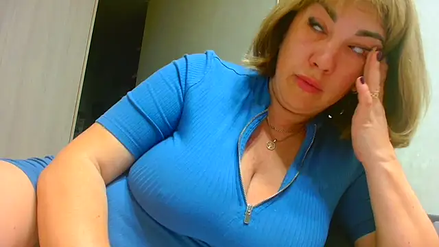 Brionia online show from October 2025 05:16:02 PM