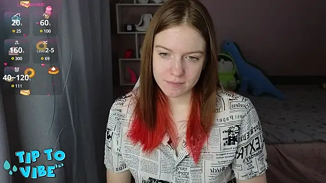 Snapshot of CassieJuice69 chatting on December 2024 06:24:01 PM CassieJuice69 online show from December 2024 06:24:01 PM