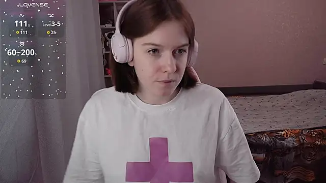 Snapshot of CassieJuice69 chatting on November 2025 05:24:01 PM CassieJuice69 online show from November 2025 05:24:01 PM