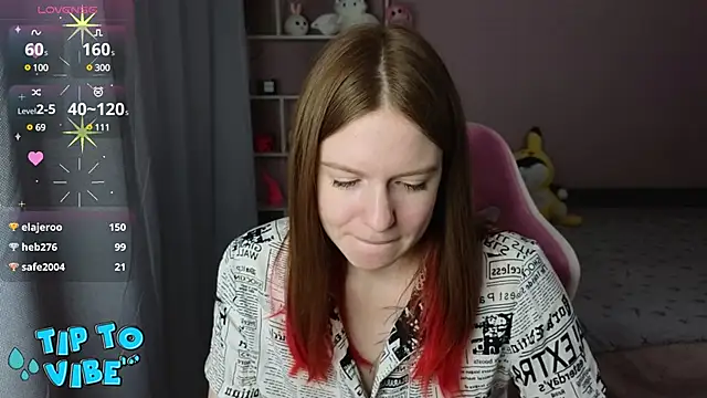 Snapshot of CassieJuice69 chatting on December 2024 12:28:01 AM CassieJuice69 online show from December 2024 12:28:01 AM