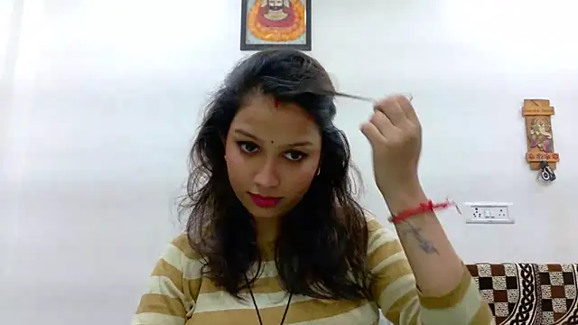 Aleena Rai online show from October 2025 07:36:01 PM