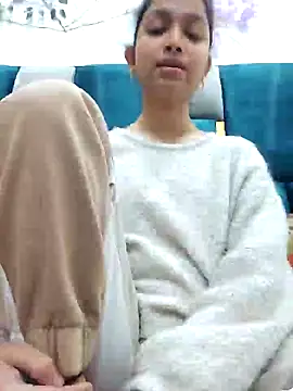 Aleena Rai online show from February 2025 06:33:01 PM