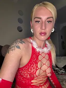 Snapshot of Barbie_26 chatting on December 2024 10:02:01 PM Barbie 26 online show from December 2024 10:02:01 PM