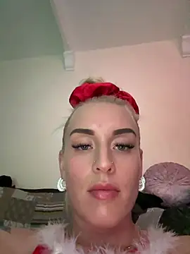 Snapshot of Barbie_26 chatting on December 2024 07:44:01 PM Barbie 26 online show from December 2024 07:44:01 PM