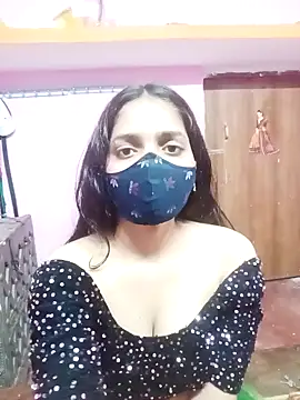 Snapshot of Cute-Simmi chatting on January 2025 01:35:01 PM Cute-Simmi online show from January 2025 01:35:01 PM