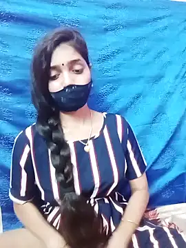 Snapshot of Cute-Simmi chatting on January 2025 03:42:02 PM Cute-Simmi online show from January 2025 03:42:02 PM