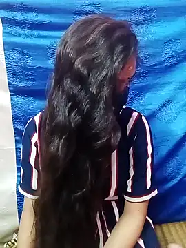 Snapshot of Cute-Simmi chatting on January 2025 09:08:02 AM Cute-Simmi online show from January 2025 09:08:02 AM