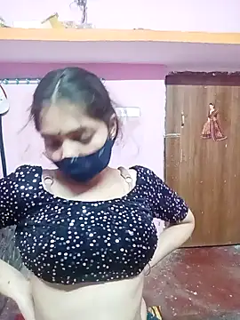 Snapshot of Cute-Simmi chatting on January 2025 09:39:01 AM Cute-Simmi online show from January 2025 09:39:01 AM