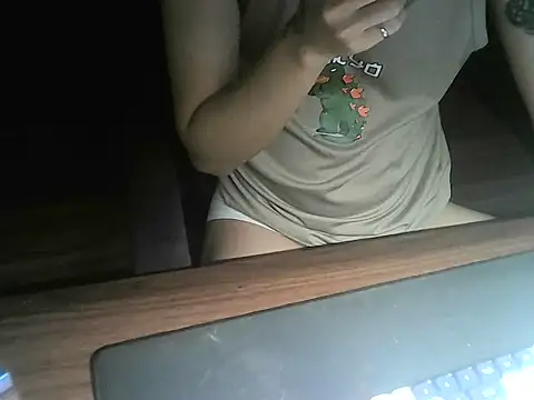 Ryan67533 online show from April 2026 07:47:01 AM