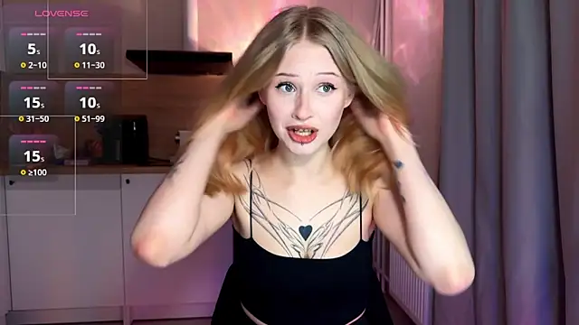 lisa barbie online show from April 2026 07:58:01 PM