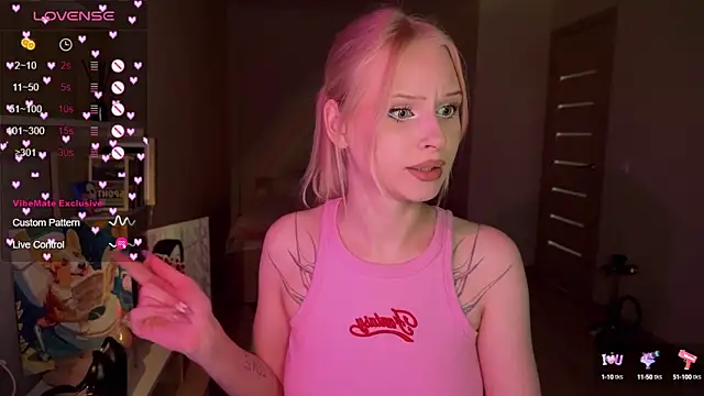lisa barbie online show from September 2025 04:45:02 PM