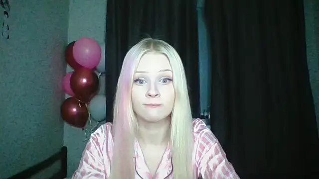 lisa barbie online show from December 2024 12:28:02 PM