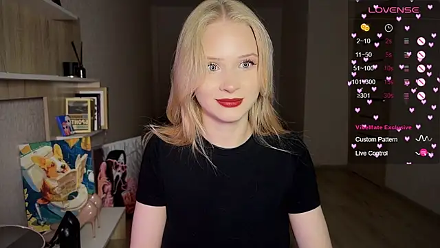 lisa barbie online show from September 2025 03:18:01 PM