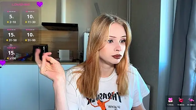 lisa barbie online show from April 2026 03:59:02 PM