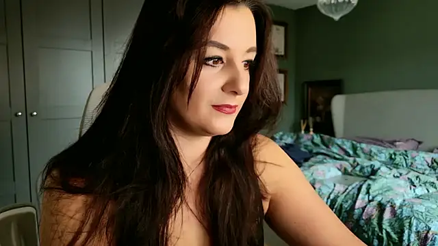 flatwhite0 online show from February 2025 09:52:02 AM