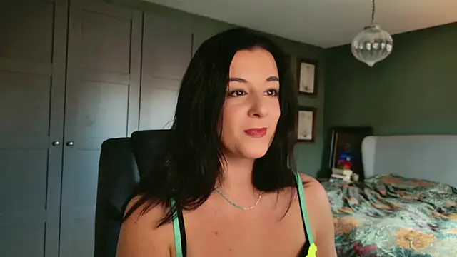 Snapshot of flatwhite0 chatting on November 2025 10:29:02 AM flatwhite0 online show from November 2025 10:29:02 AM