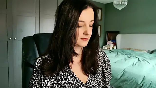 flatwhite0 online show from March 2026 09:35:01 AM