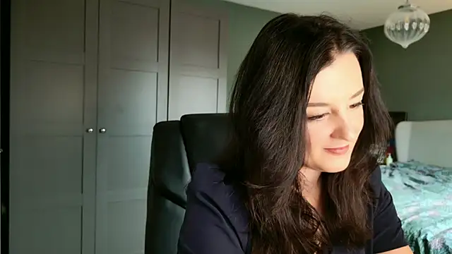 flatwhite0 online show from February 2026 10:24:02 AM