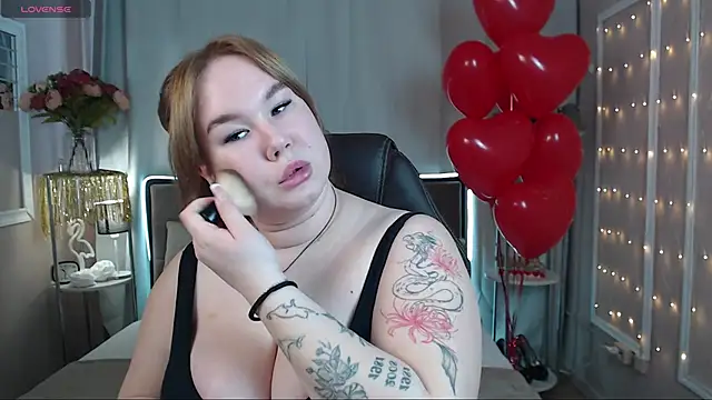 Snapshot of Emmy_Greis chatting on February 2025 07:24:02 AM Emmy Greis online show from February 2025 07:24:02 AM