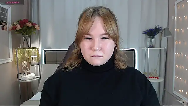 Snapshot of Emmy_Greis chatting on February 2025 03:44:01 AM Emmy Greis online show from February 2025 03:44:01 AM