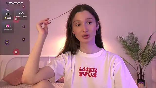 Snapshot of tender_babyy chatting on September 2025 12:36:02 PM tender babyy online show from September 2025 12:36:02 PM