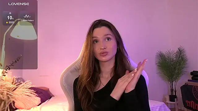 Snapshot of tender_babyy chatting on November 2025 10:26:01 AM tender babyy online show from November 2025 10:26:01 AM