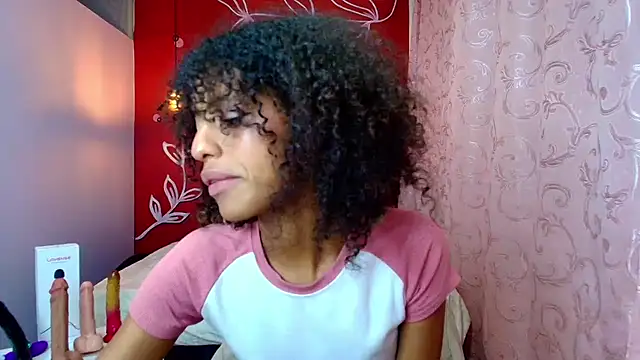 Zia Green online show from February 2025 08:06:02 AM