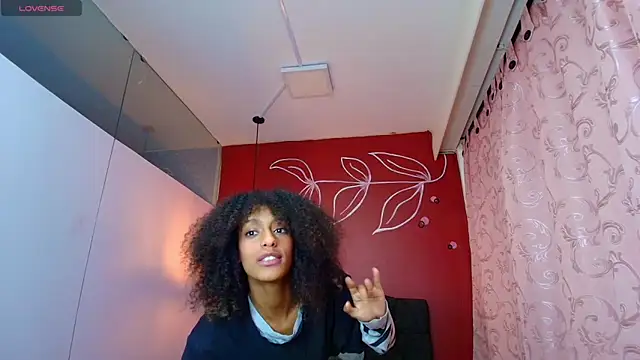 Zia Green online show from February 2025 12:16:02 PM