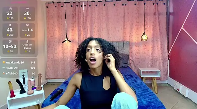 Zia Green online show from March 2025 07:48:02 PM