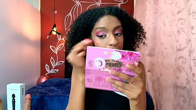 Zia Green online show from February 2025 06:08:02 PM